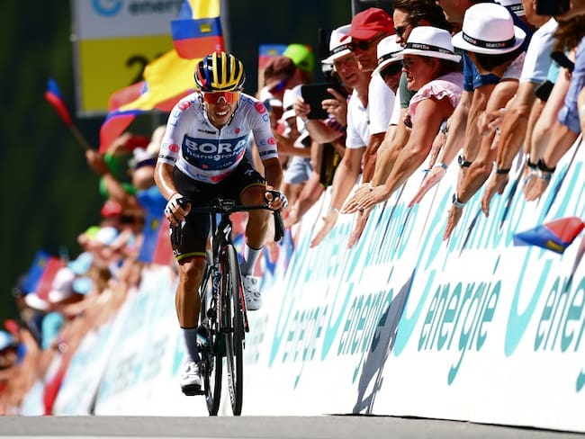 Sergio Higuita continúa su preparación para La Vuelta a España.