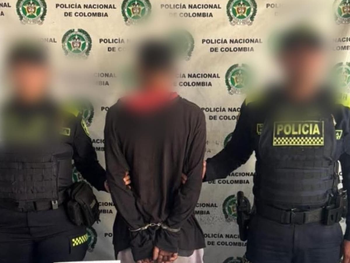 Presunto expendedor fue sorprendido por la Policía con 350 dosis de bazuco en Arjona