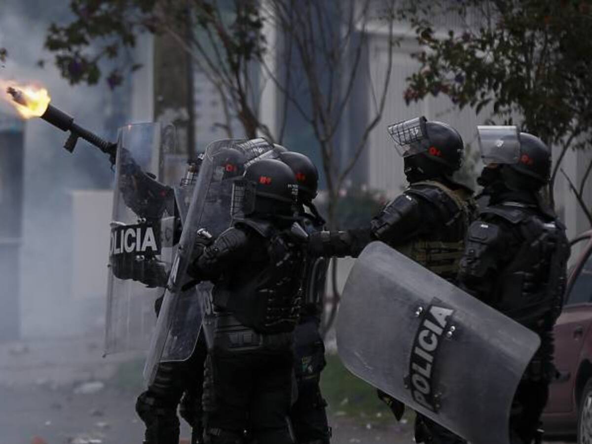 FLIP suspende capacitaciones a Policía tras agresiones a periodistas