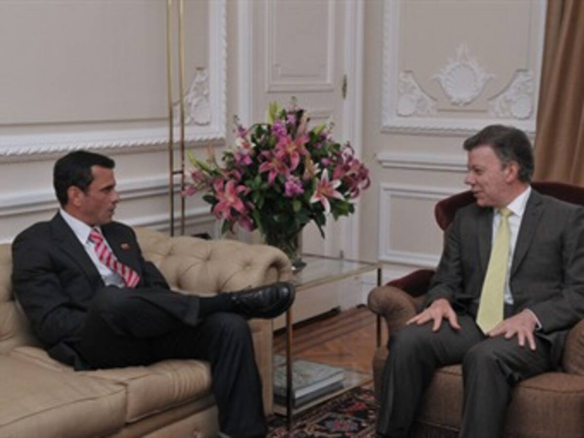 Resumen 7:00 am: Capriles revela detalles de su encuentro con Juan Manuel Santos