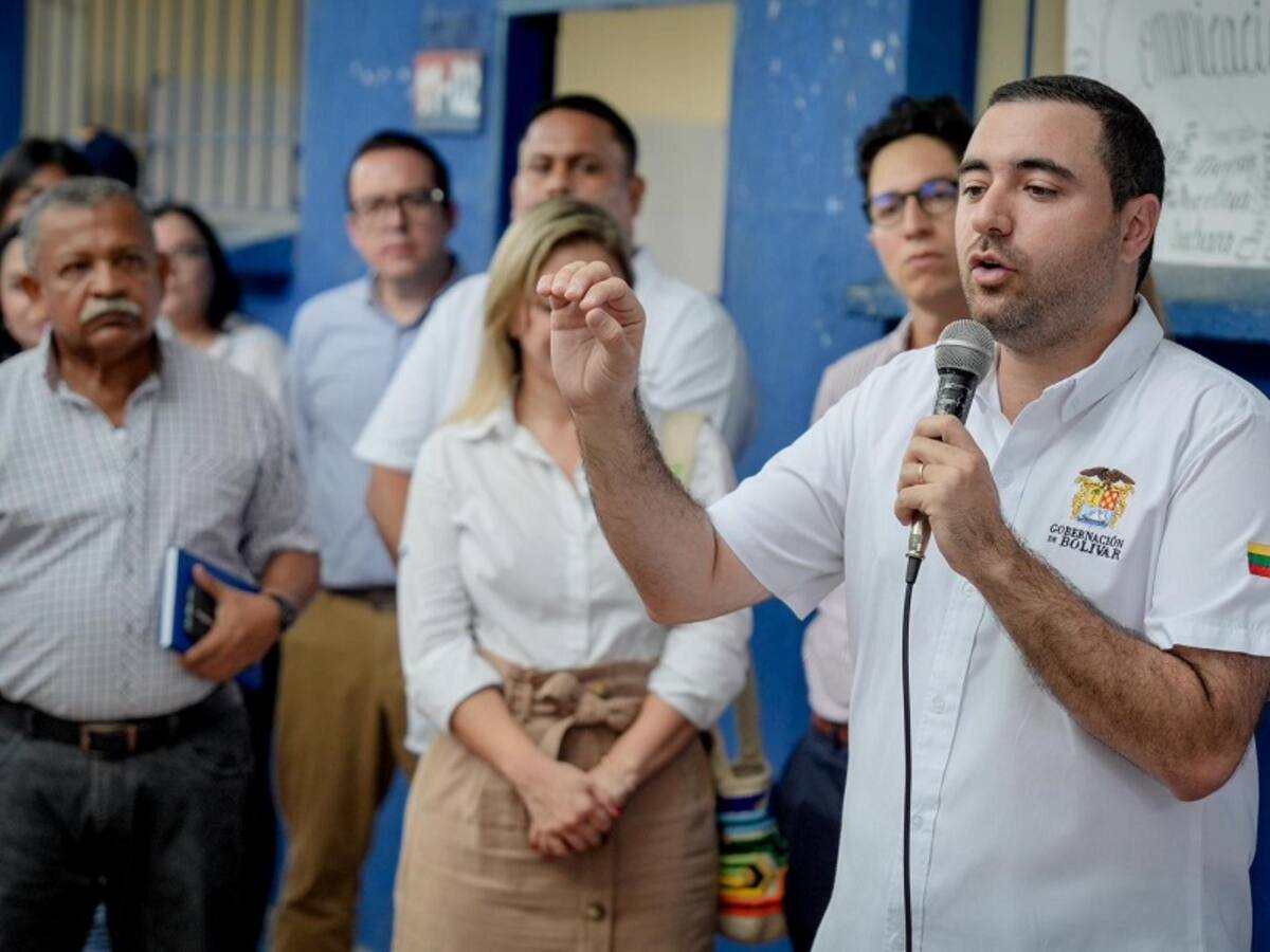 Gobernador Yamil Arana anunció construcción de megacolegio y agua en 60 días para Turbana