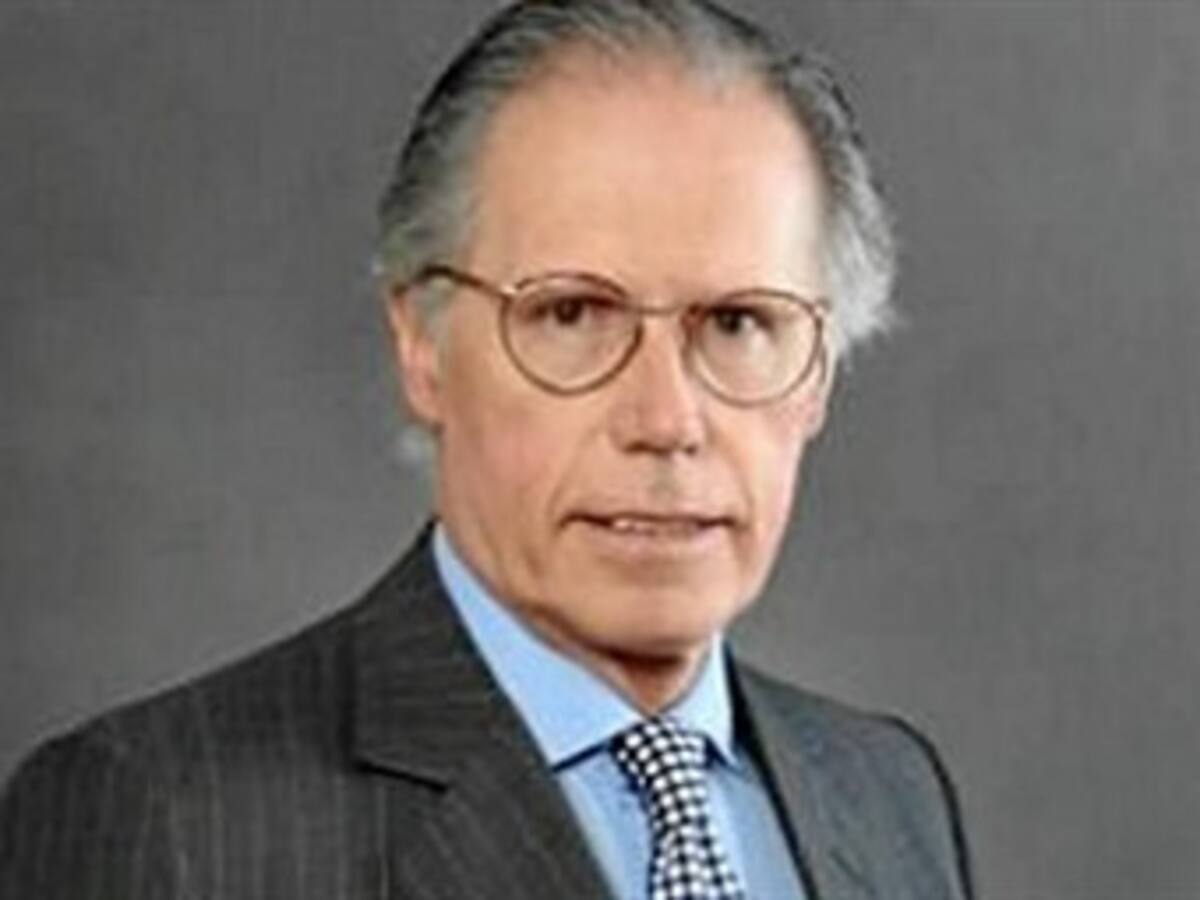 Renunció embajador de Colombia en EE.UU., Carlos Urrutia