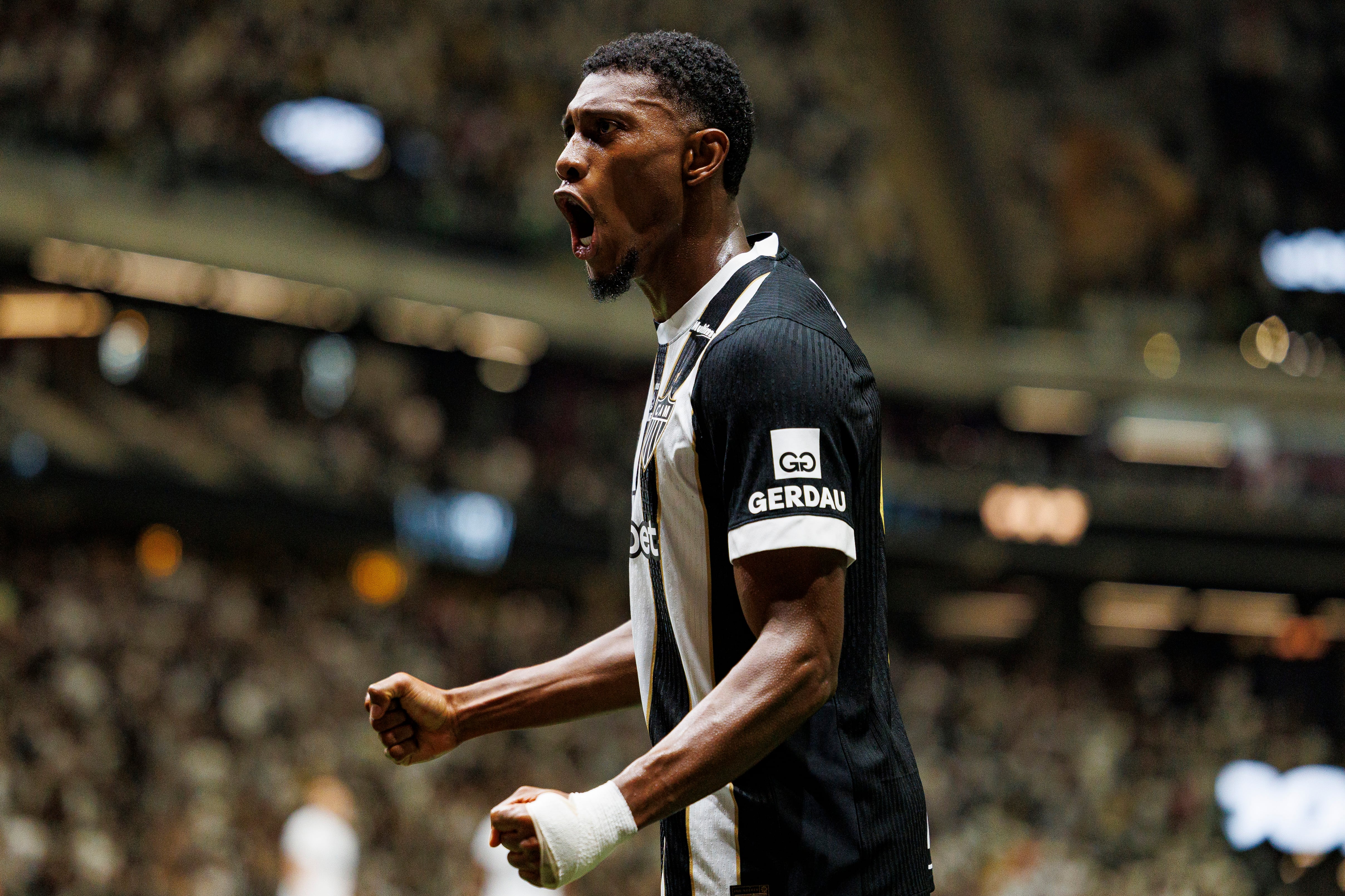 BELO HORIZONTE, BRAZIL - APRIL 23: Mateo Cassierra of Atlético Mineiro celebrates his goal during the Copa Do Brasil 2026 match between Atlético Mineiro and Ceará at Estádio do Mineirão on April 23, 2026 in Belo Horizonte, Brazil. (Photo by Daniel Castelo Branco/Eurasia Sport Images/Getty Images)