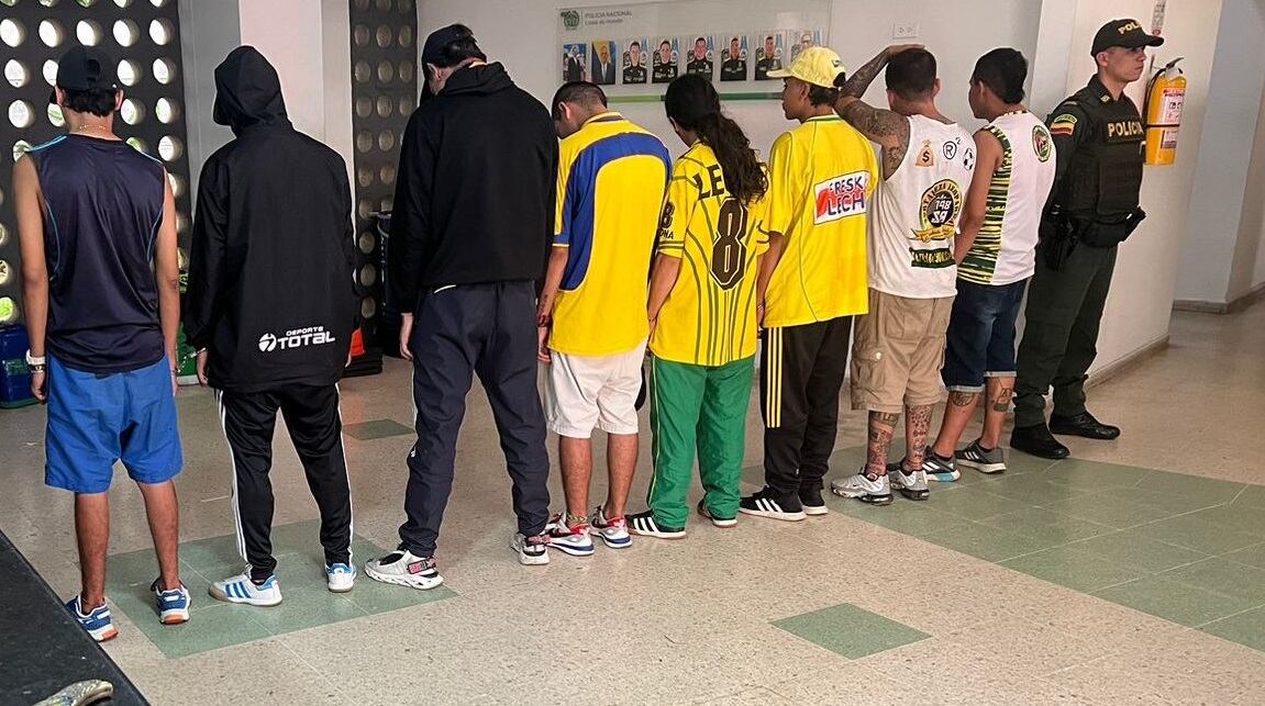 Hinchas capturados del Atlético Bucaramanga / Policía Metropolitana de Bucaramanga