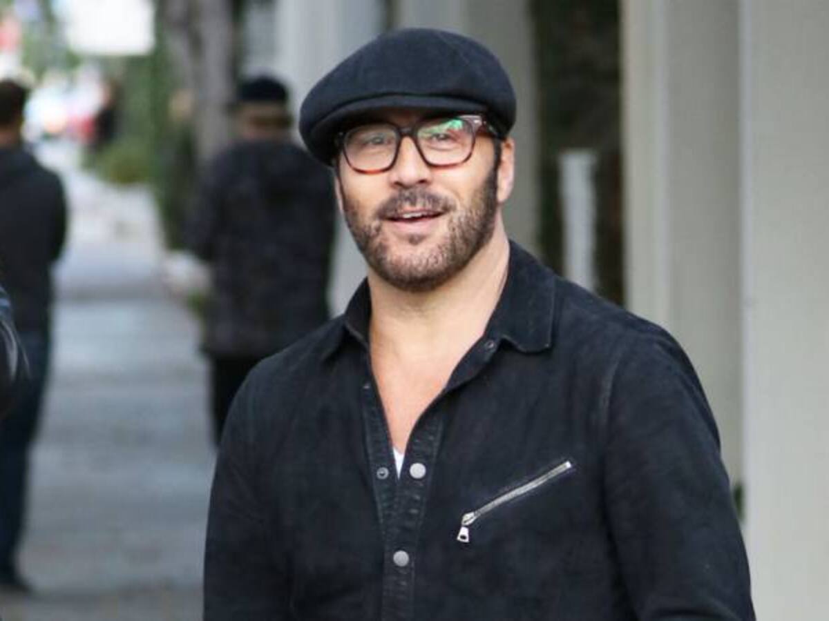 Jeremy Piven agradece apoyo de sus fans tras cancelación de acusaciones de agresión sexual