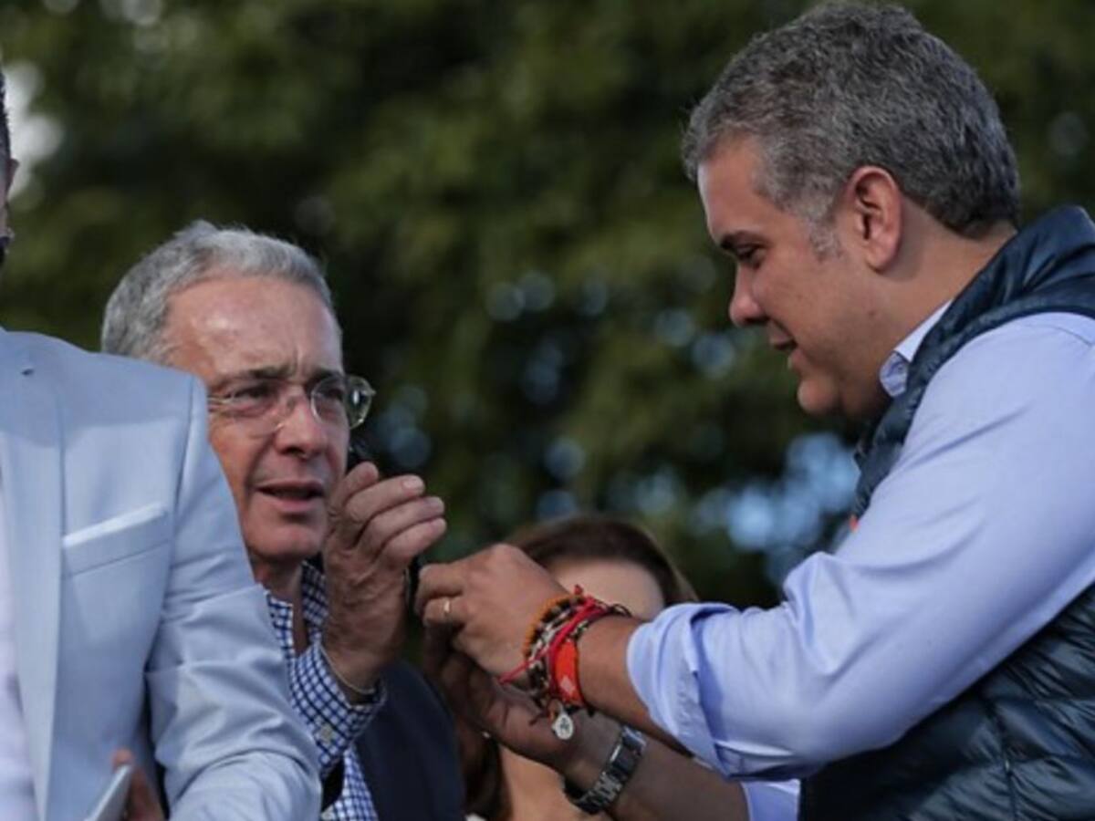 Presidente Duque descarta propuesta de Uribe para intervenir EPM