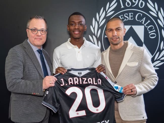 Juan David Arizala continuará su carrera deportiva en Italia / @foet247europa