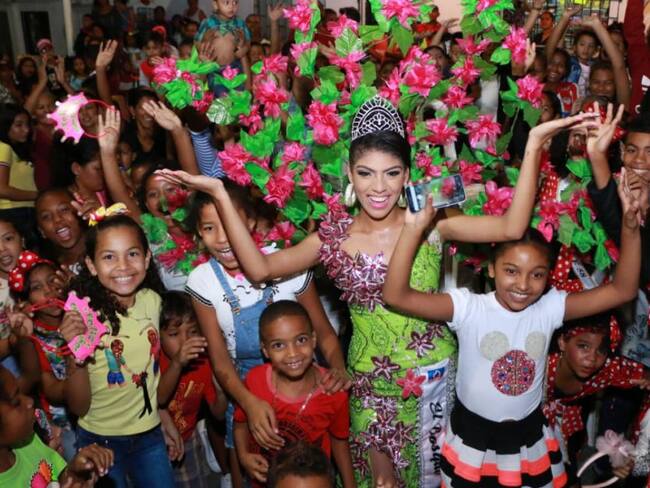 Más reinas populares del Carnaval ya lucen sus coronas