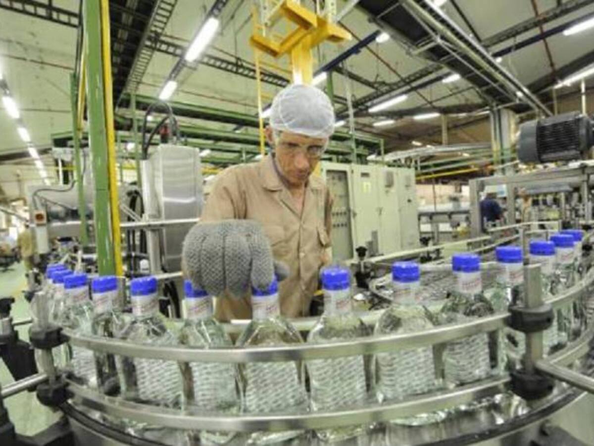 FLA dejó de vender 322 mil millones de pesos en licores durante 2015