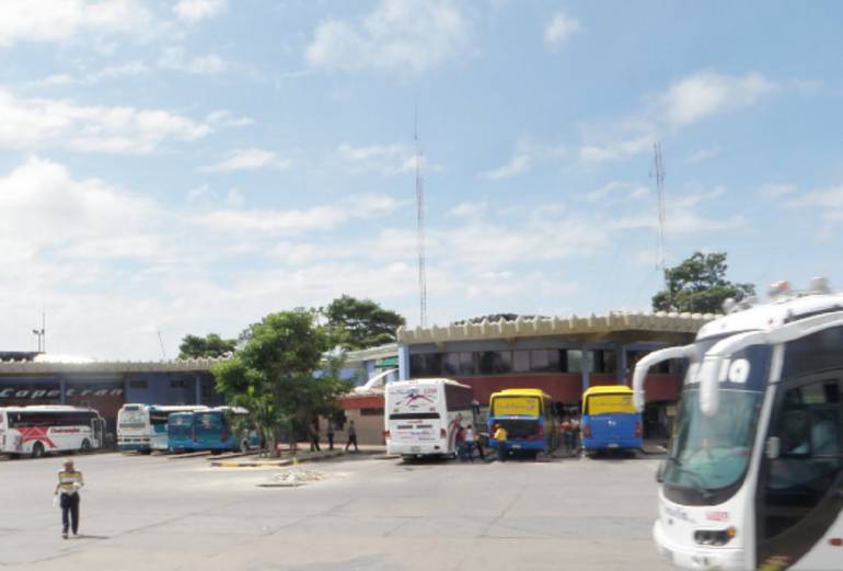 Autoridades recomiendan usar terminales autorizadas.