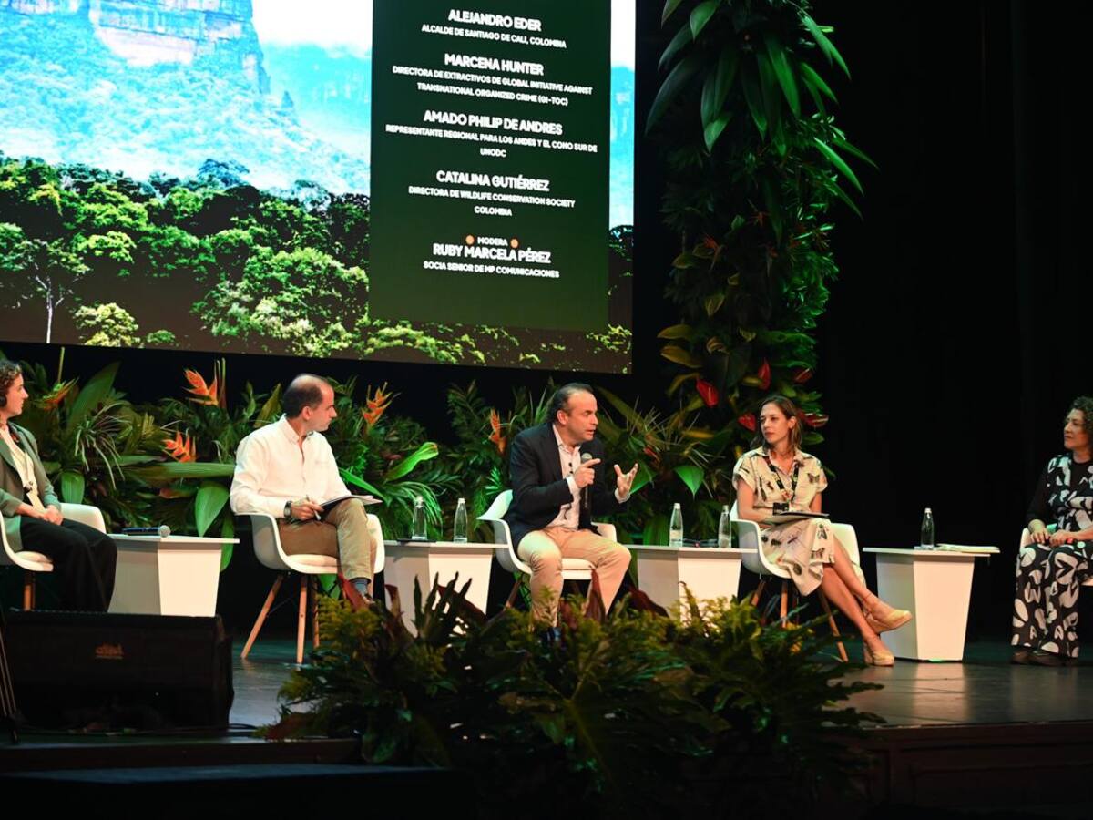 En la Semana de la Biodiversidad, el alcalde de Cali exigió derrotar las economías ilegales