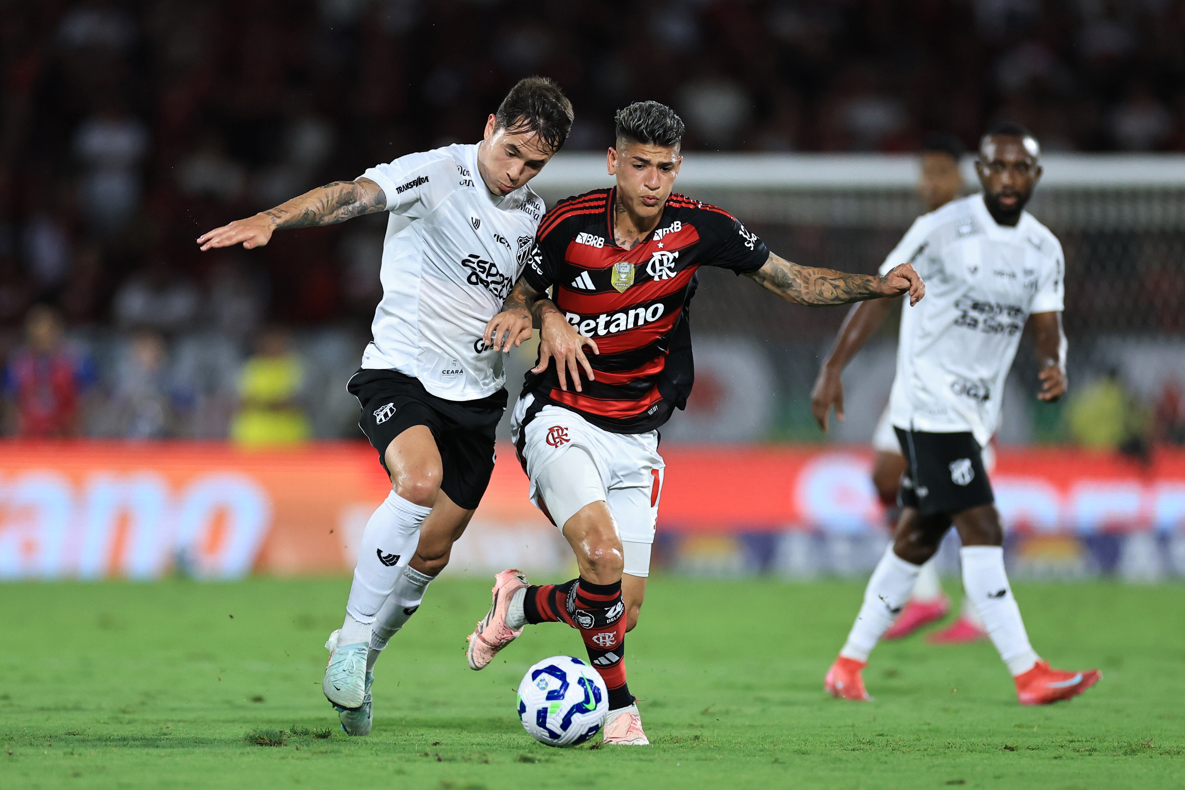 Flamengo es campeón en Brasil gracias a una espectacular asistencia de Jorge Carrascal: véala acá. (Photo by Buda Mendes/Getty Images)