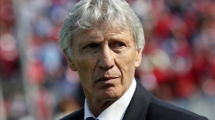 Es un gran orgullo para nosotros la renovación de Pékerman: Luis Bedoya