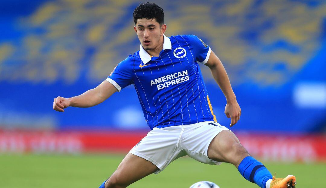 Steven Alzate, jugador colombo-inglés del Brighton de la Premier League.