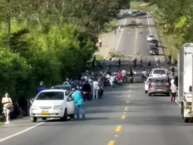Indígenas del Cauca nuevamente protestan en la vía panamericana