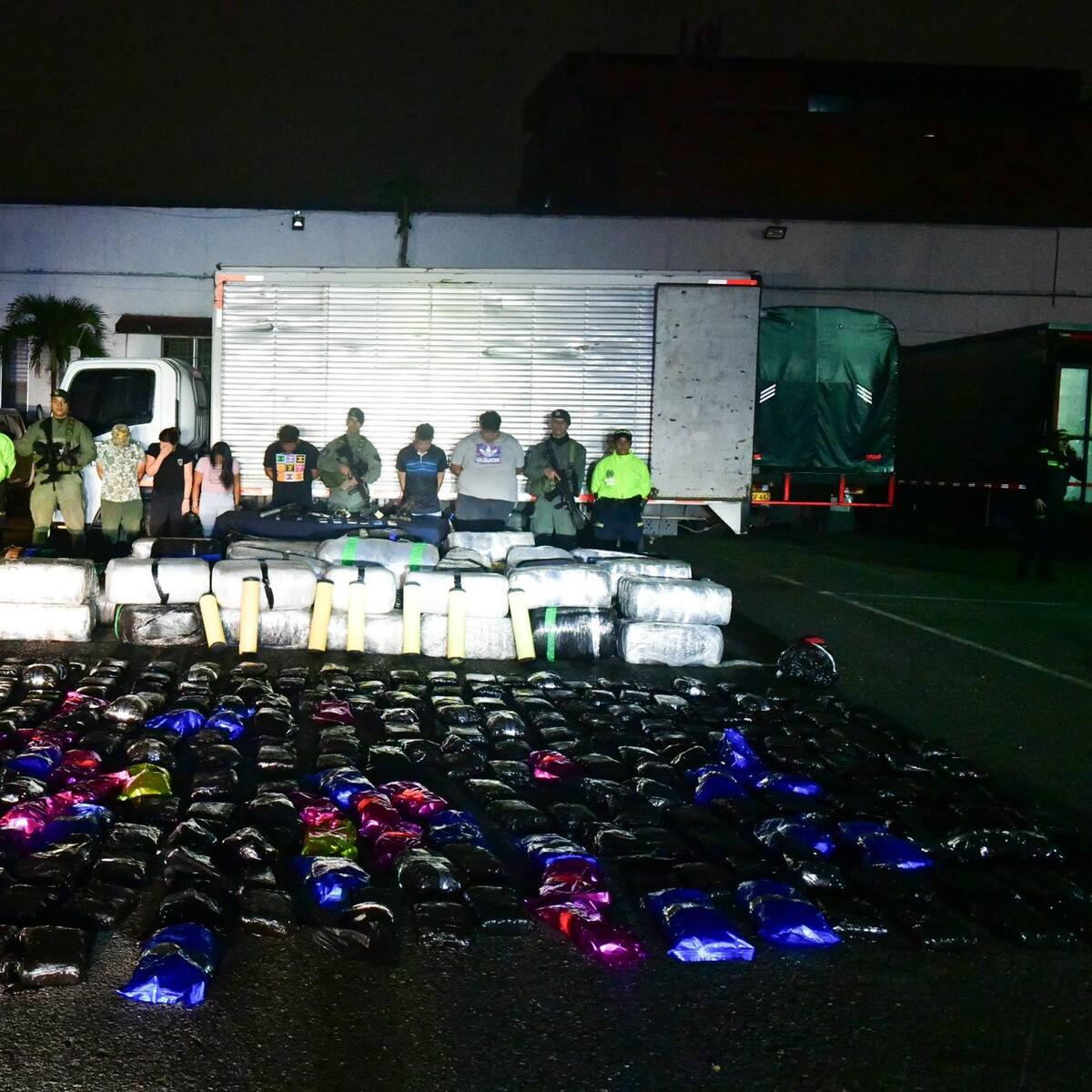 Cayó acopio de drogas del Barrio Antioquia de “Los Chatas”; les incautaron 6 toneladas de marihuana