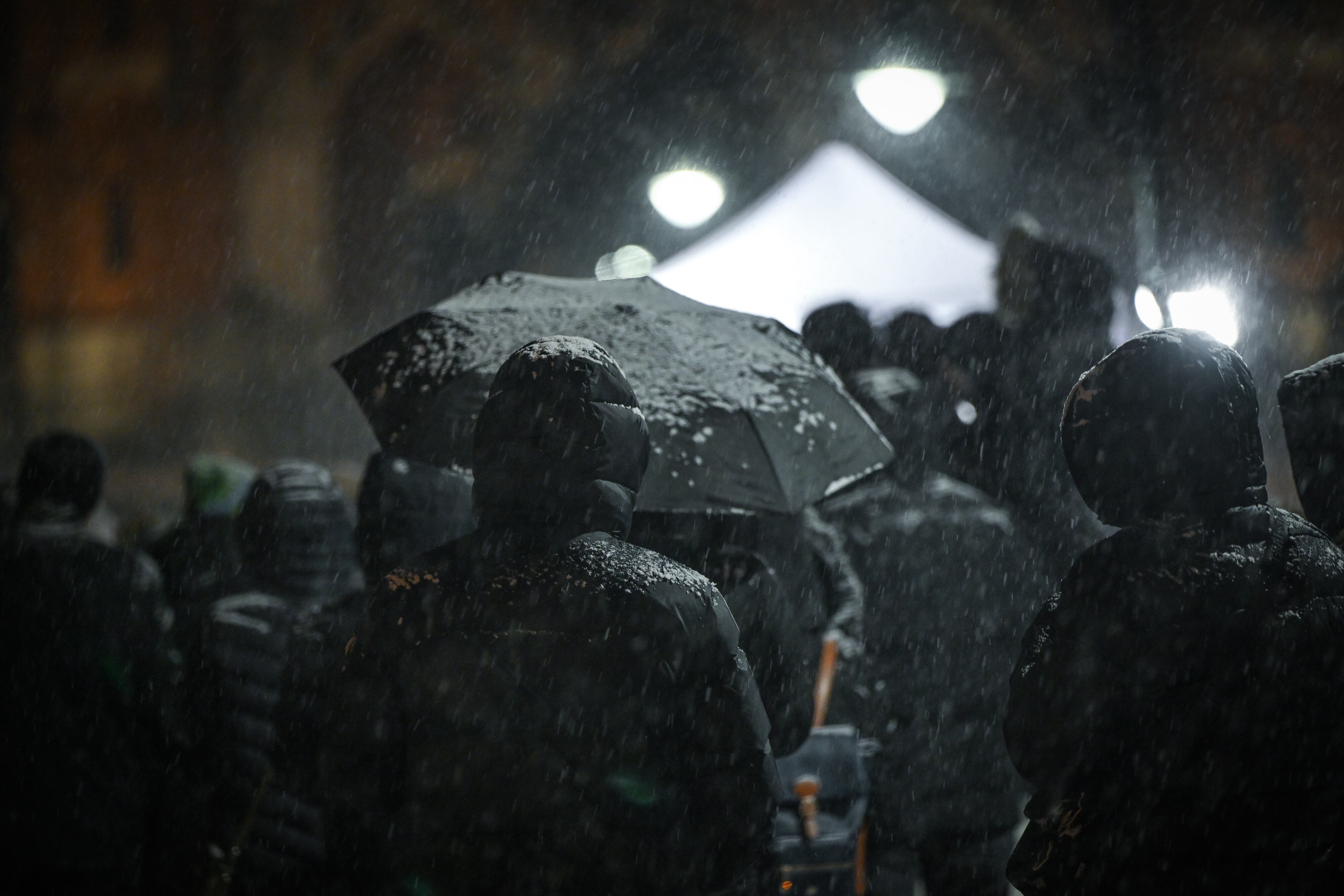 La intensa ola de frío polar que golpea Europa ha causado una crisis en Polonia por cuenta de la caída de temperaturas.
(Foto:   Artur Widak/NurPhoto via Getty Images)