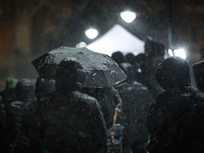 La intensa ola de frío polar que golpea Europa ha causado una crisis en Polonia por cuenta de la caída de temperaturas.
(Foto: Artur Widak/NurPhoto via Getty Images)