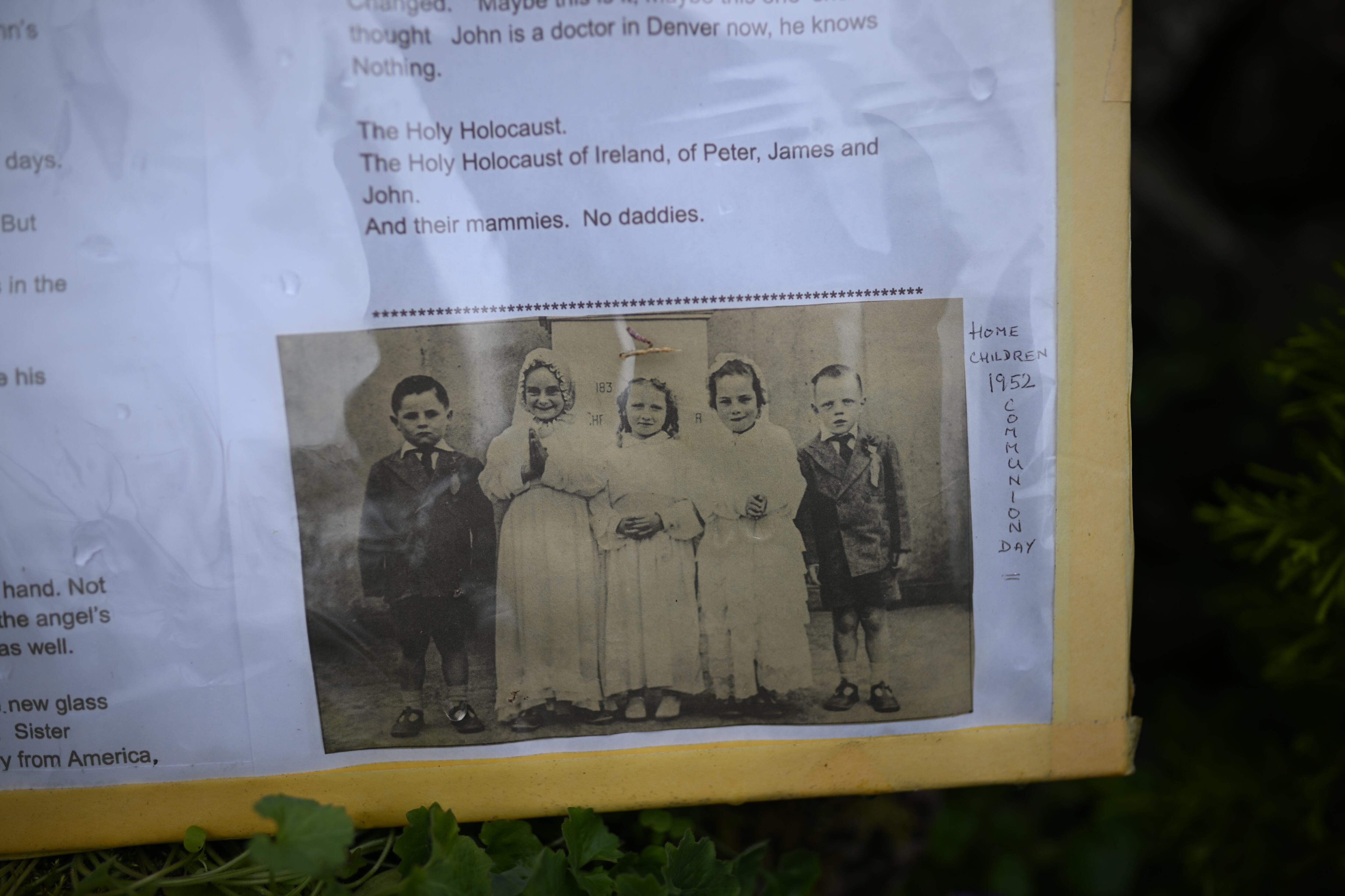 Expertos de Colombia, España, Canadá, Australia, Reino Unido y Estados Unidos participan de los trabajos de excavación en un convento de monjas.
(foto: Charles McQuillan/Getty Images)