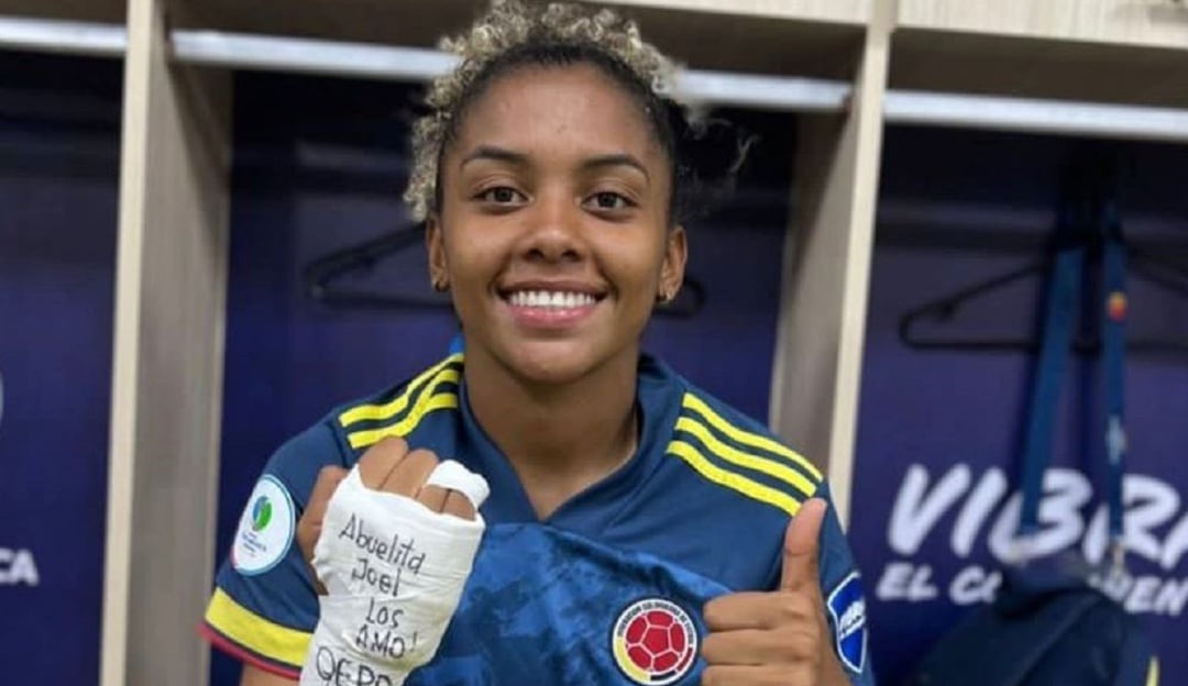 Jorelyn Carabalí y su dedicatoria especial en el partido Colombia - Ecuador.