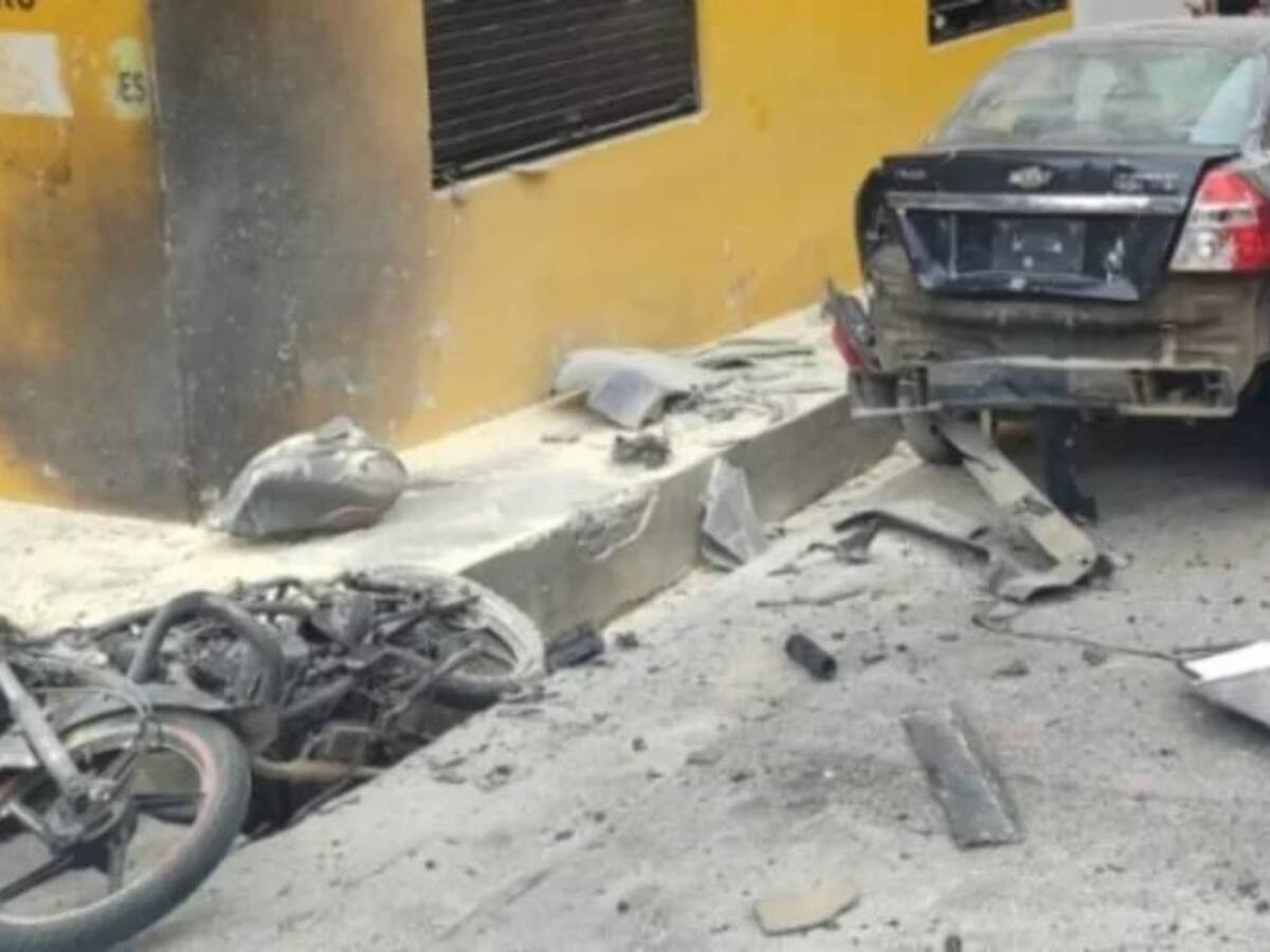 Motocicleta bomba detonó en Samaniego Nariño: Cuantiosos daños materiales