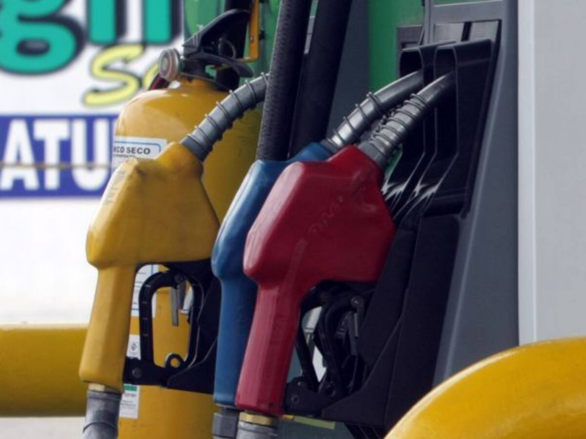 Precio de la gasolina incrementará 99 pesos en Mayo