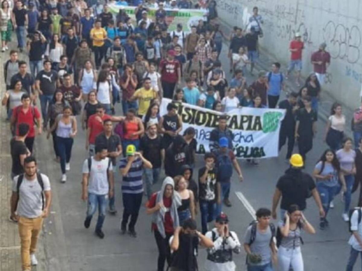 Estudiantes UIS harán concierto y marcha desde las 12:30 m