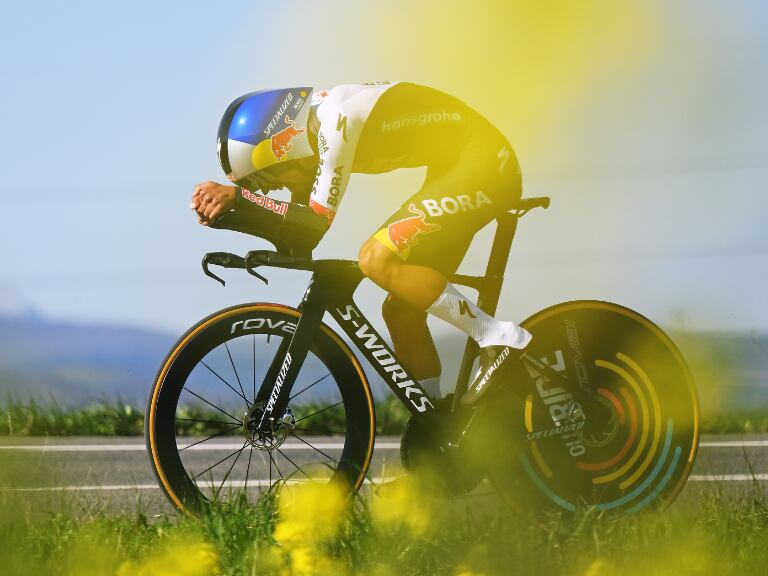 Santiago Buitrago y los colombianos en la primera etapa del País Vasco - Getty Images