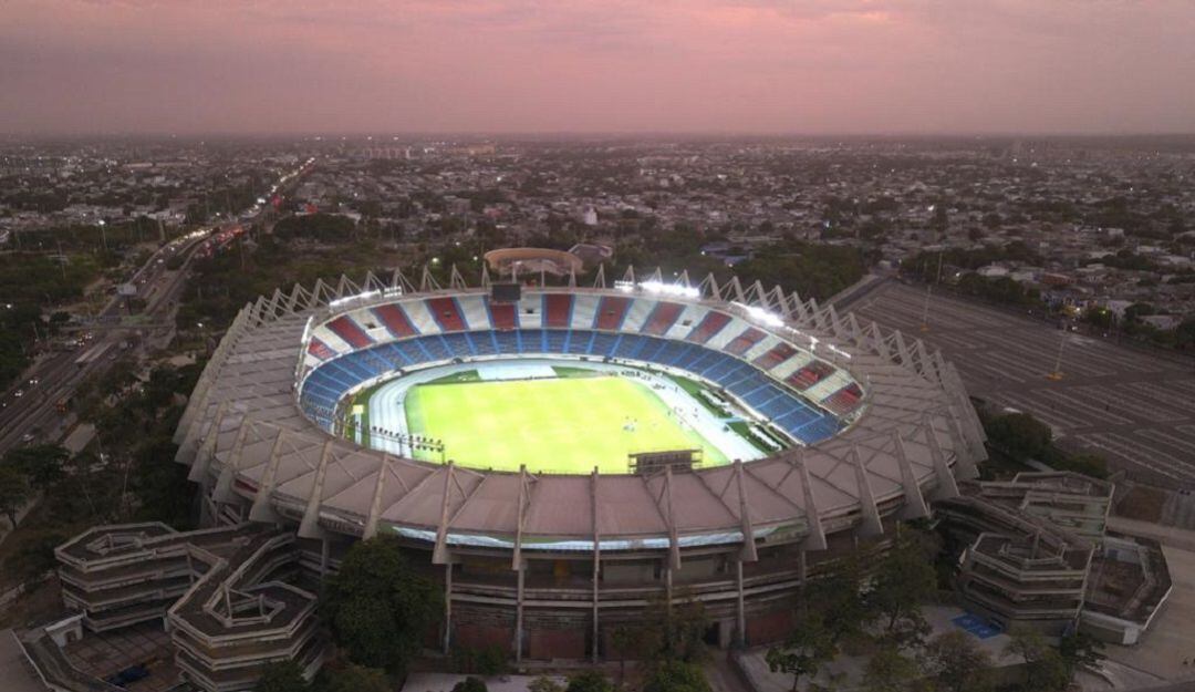 Moderno sistema de iluminación del estadio Metropolitano de Barranquilla.