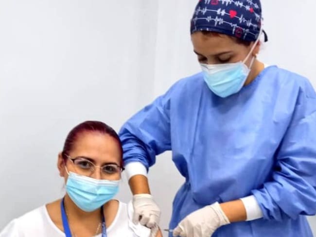 Santander completó primera jornada de vacunación