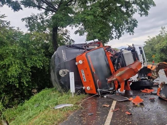 Policía Huila invitó a todos los actores viales a respetar las señales de tránsito. Foto Redes Sociales.