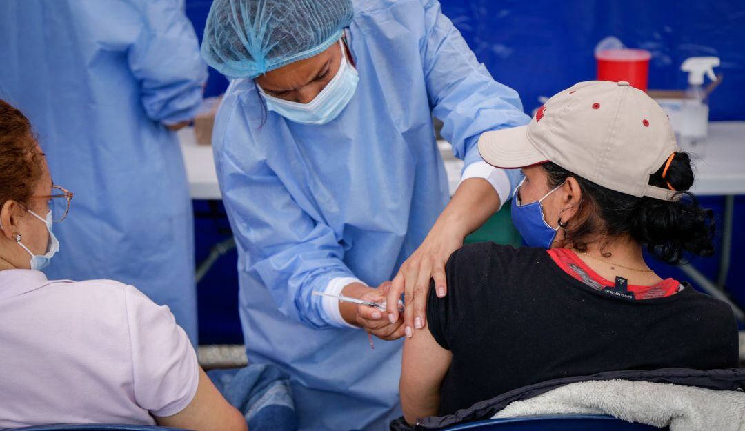 El número de personas fallecidas por COVID-19 en Cartagena desde que inició la pandemia aumentó a 2.171