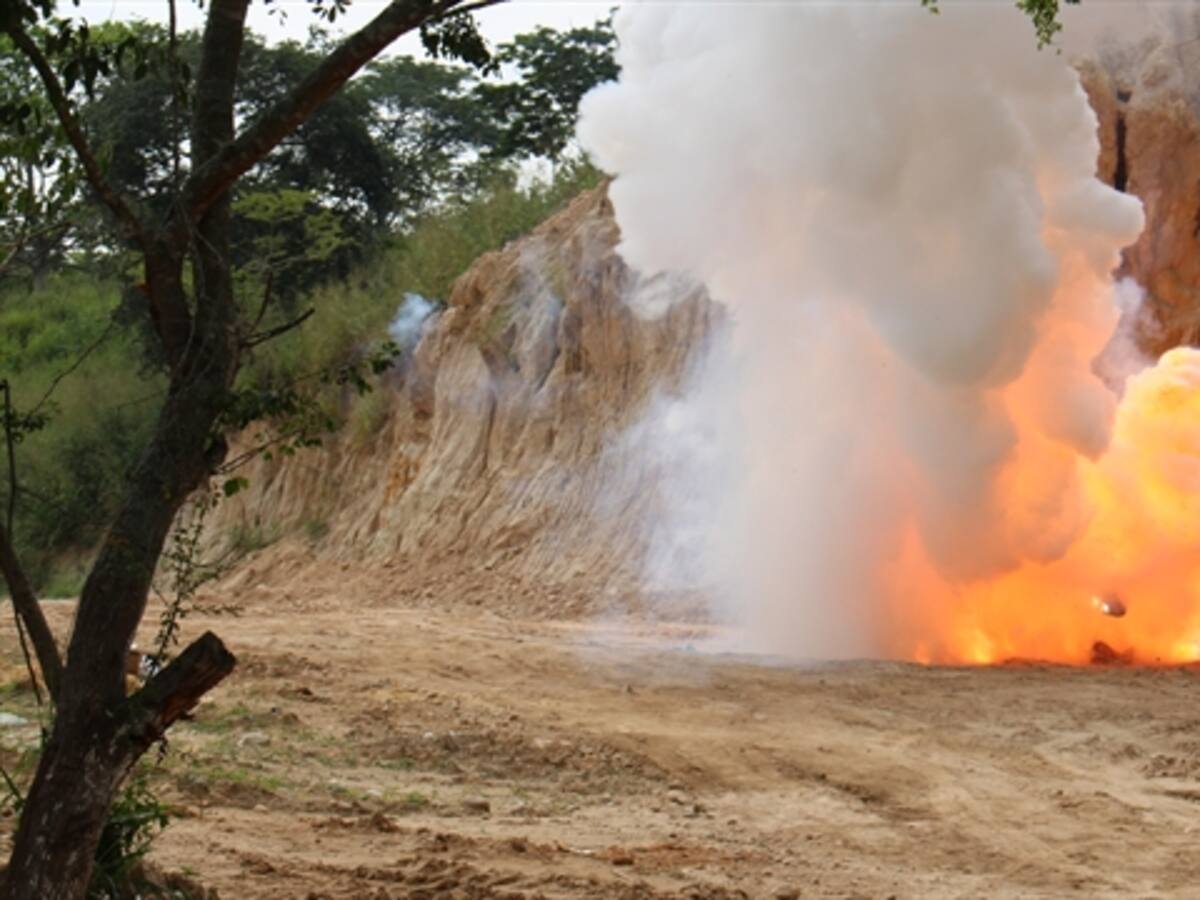 Incautaciones de pólvora y dos quemados reporta la policía en Santander