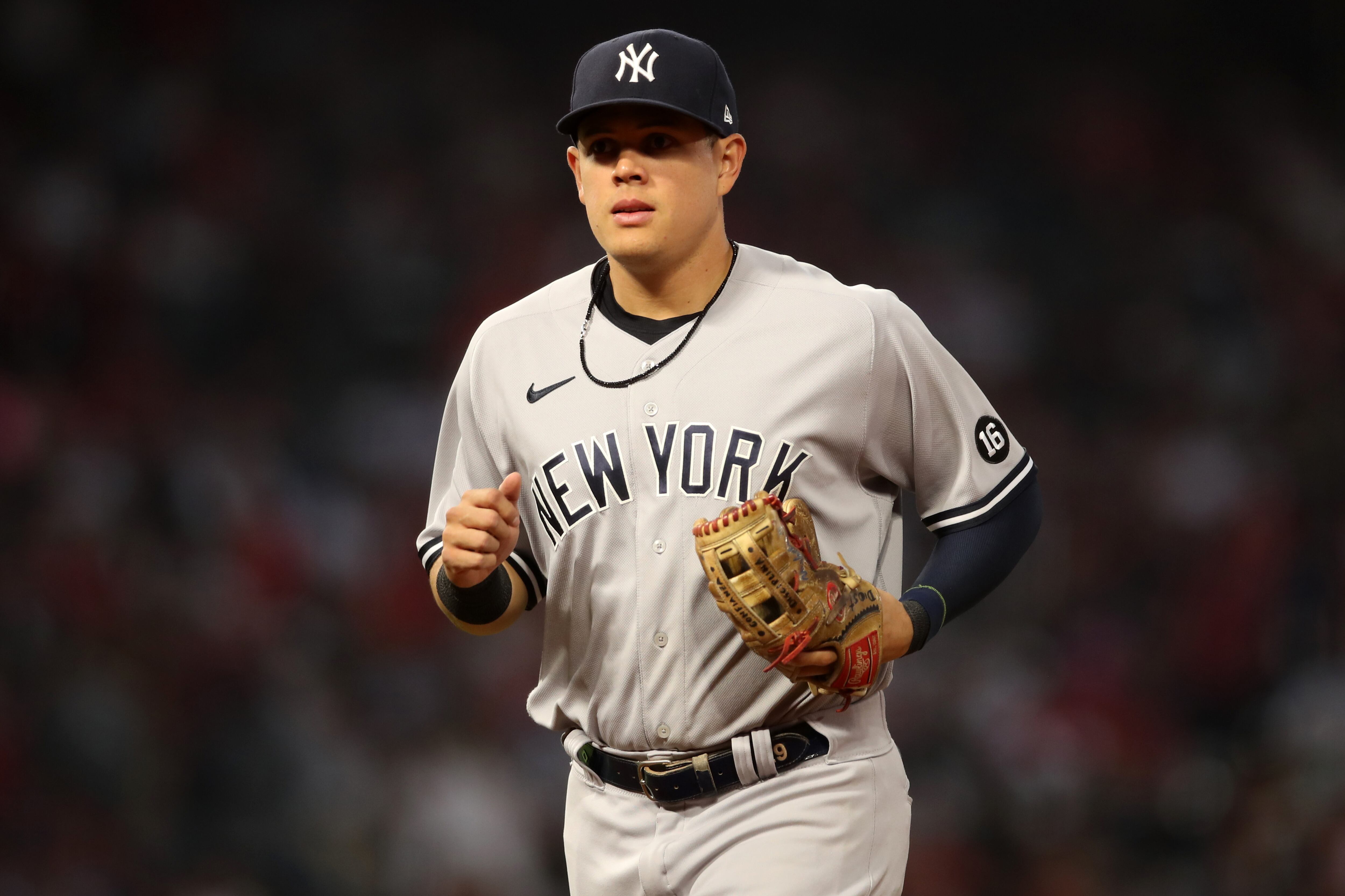 Gio Urshela en su paso por los Yankees de Nueva York | Foto: Rob Leiter/MLB Photos via Getty Images