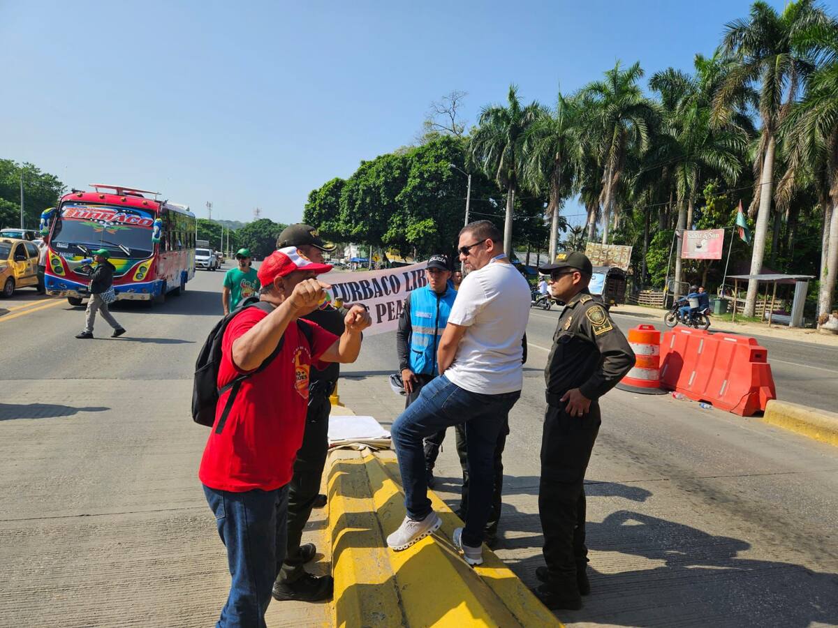 Personero de Turbaco garantiza derechos a manifestantes ubicados en peaje