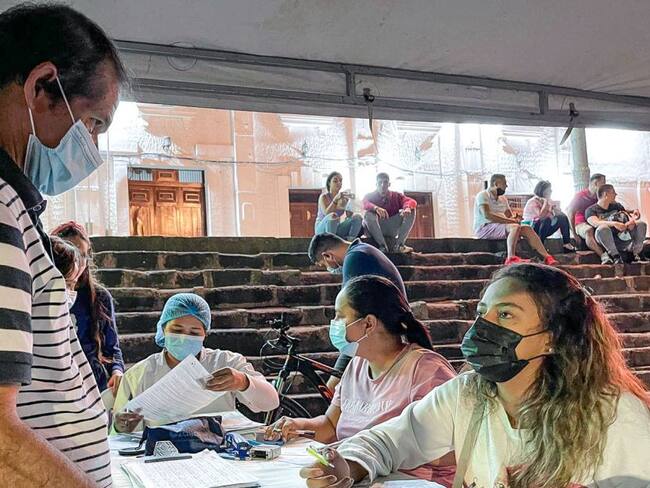 Este fin de semana intensificarán vacunación nocturna