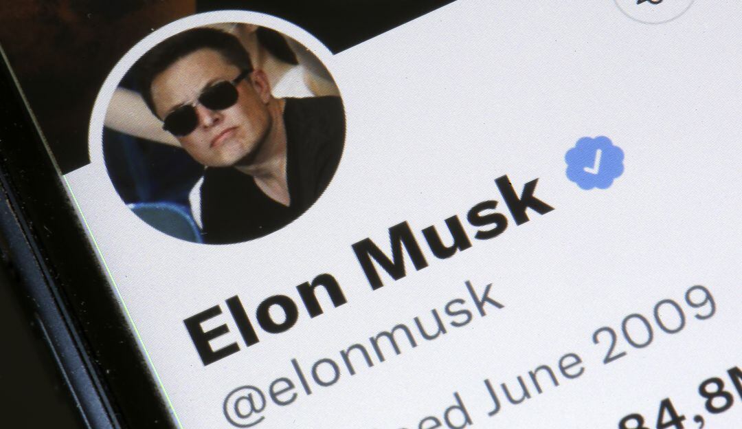 Elon Musk se hizo a Twitter ¿Qué cambiará? 