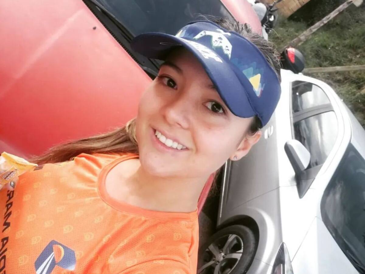 Caminata por la vida en Armenia y como protesta por la muerte trágica de joven arquitecta