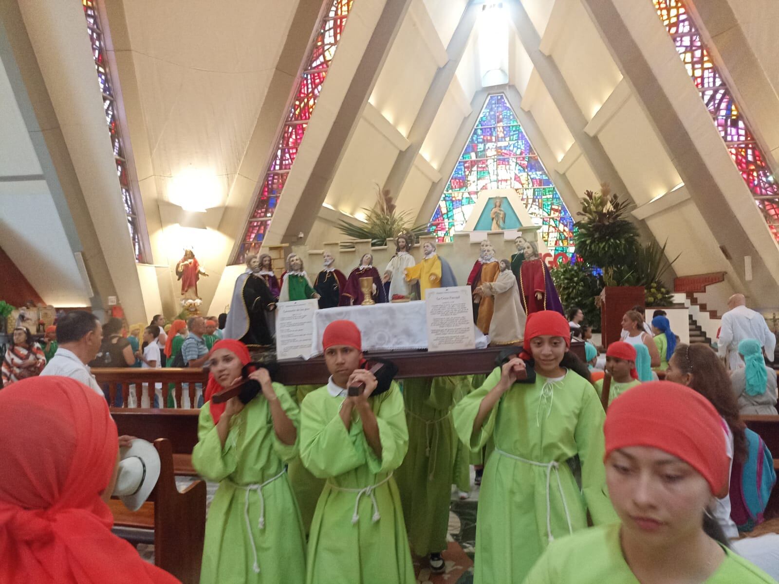 Semana Santa infantil en la Catedral Inmaculada Concepción de Armenia. Foto: Adrián Trejos