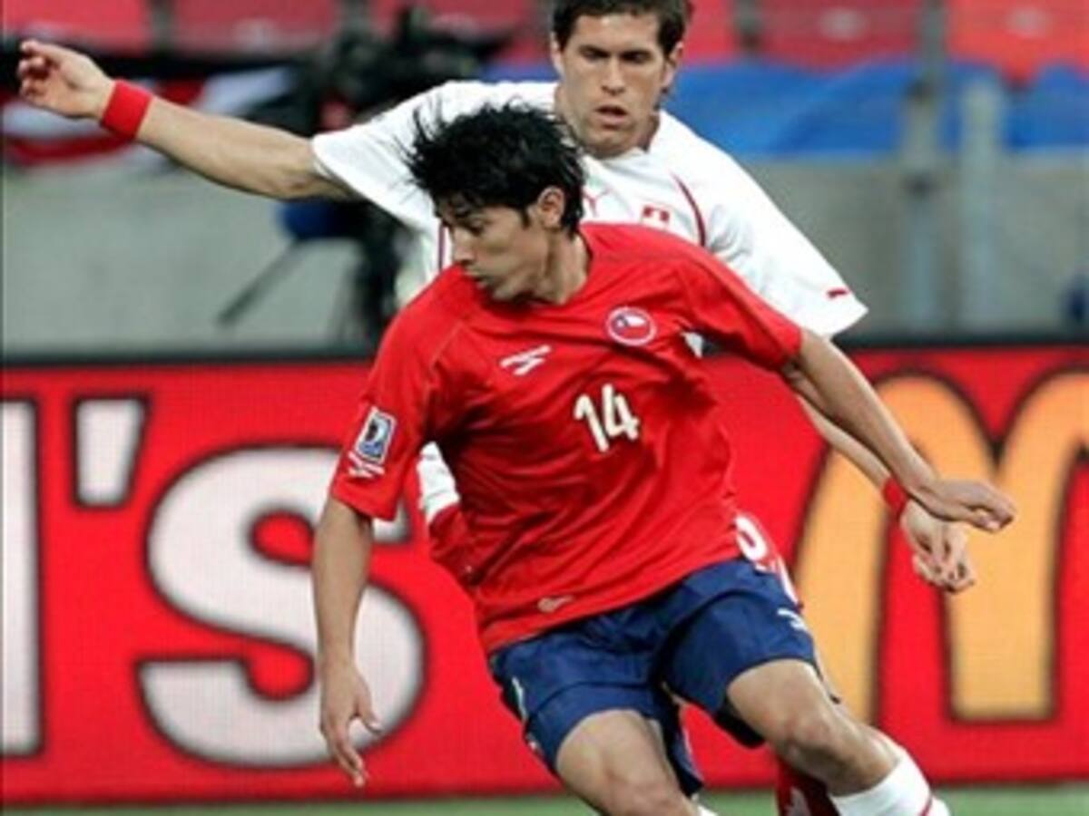 Chile venció 1-0 a Suiza y domina el grupo H