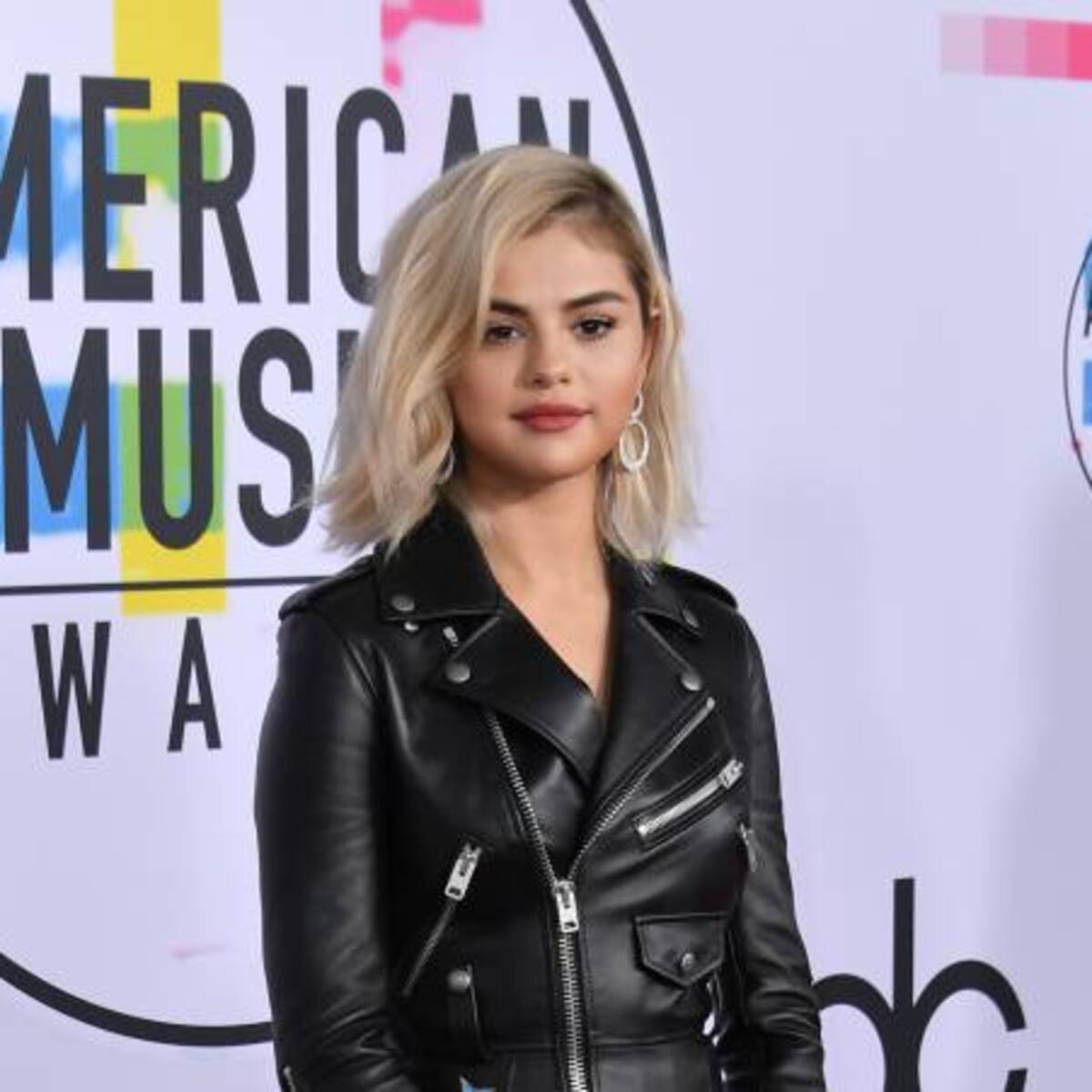 Selena Gomez necesita 'un tiempo sola' tras terminar con Justin Bieber