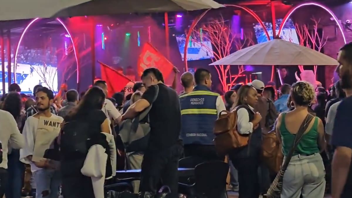 Atracan a dos turistas francesas en el Parque Lleras de Medellín: autoridades anuncian intervención