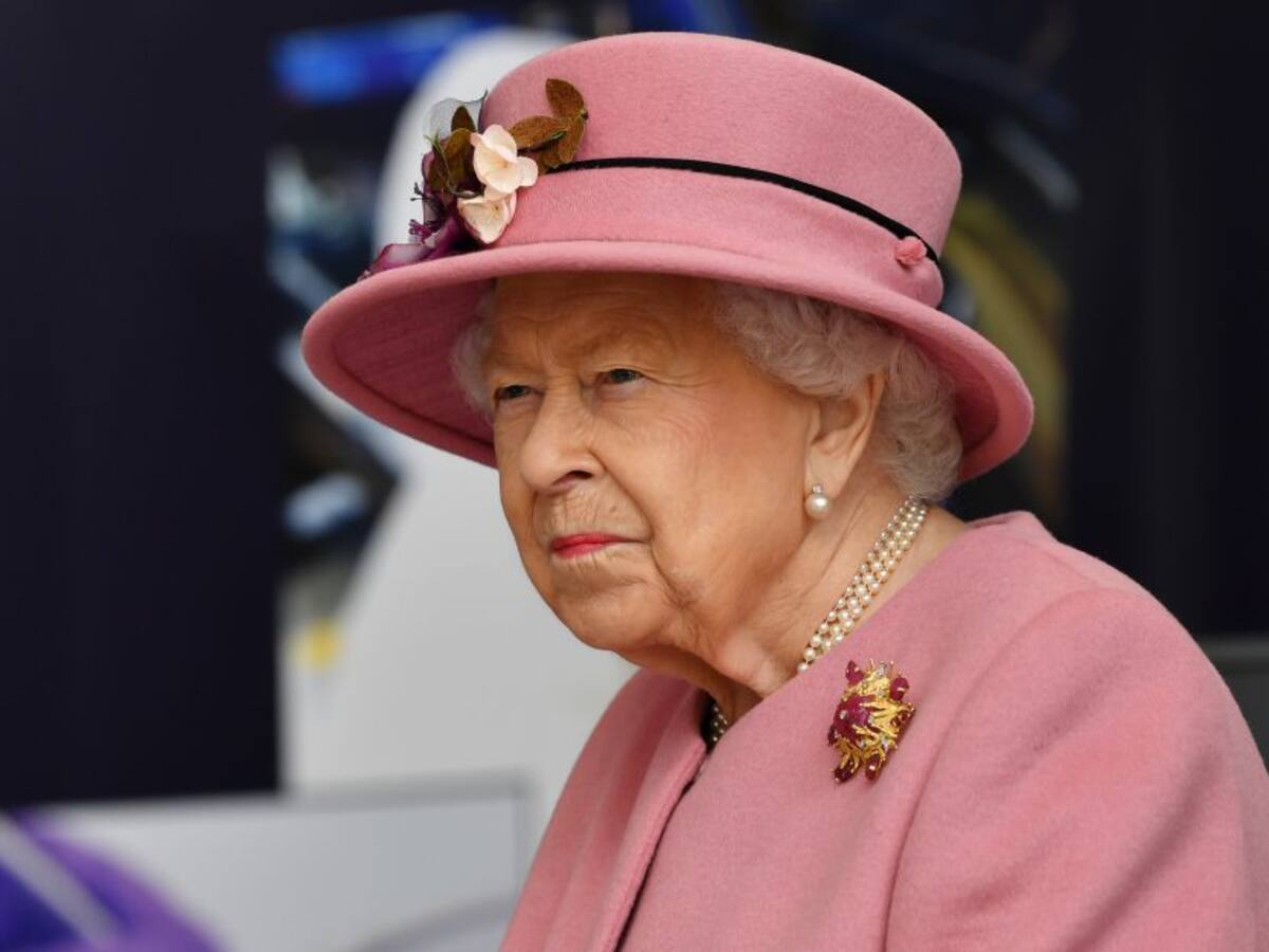 La cama de la reina Isabel II costó más de 160.000 dólares