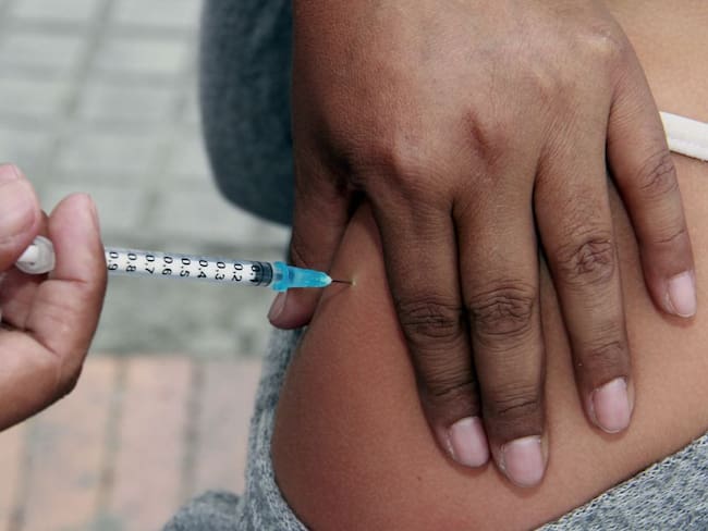 En Colombia la vacuna contra el VPH es de acceso gratuito para niñas y niños entre los 9 y 17 años