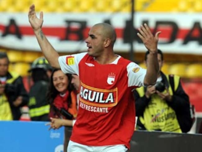 Santa Fe viajó a Perú para su primer partido de Copa Suramericana