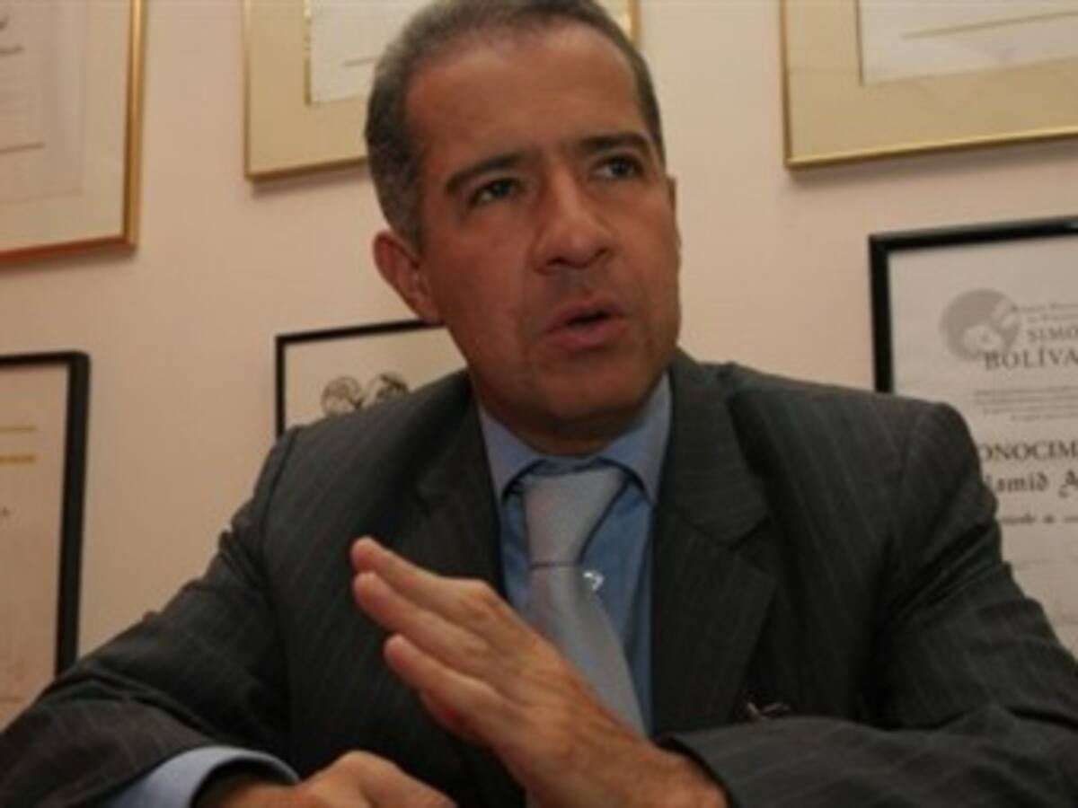 El fiscal Mario Iguarán se reúne en EEUU con Salvatore Mancuso y 'Jorge 40'