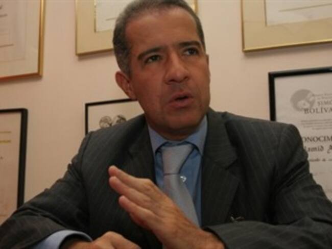 El fiscal Mario Iguarán se reúne en EEUU con Salvatore Mancuso y 'Jorge 40'