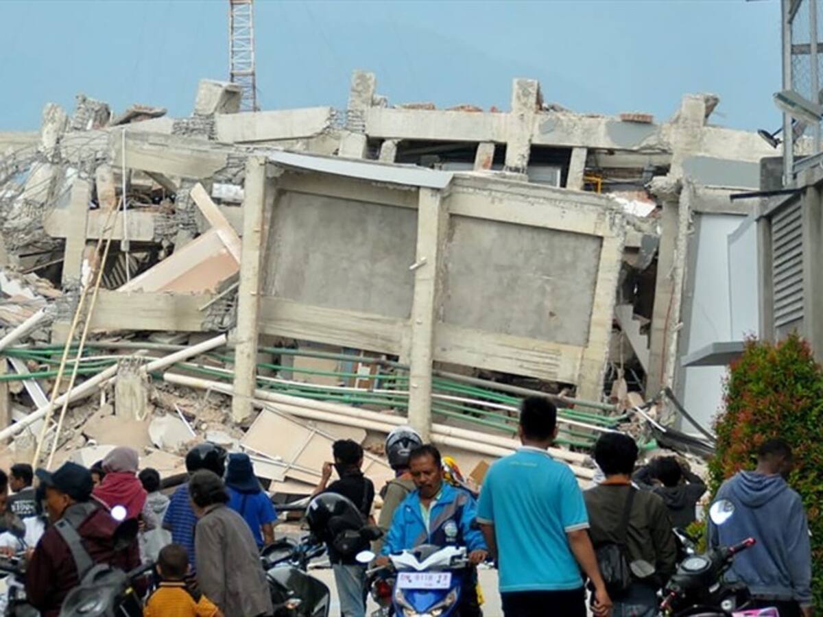 Están confirmados 844 muertos por terremoto y tsunami en Indonesia: Cruz Roja