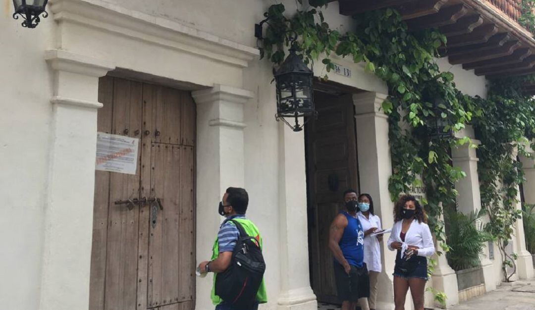 Se establecerá si el vano de acceso que se abrió tumbando parte de un muro colonial contaba con el concepto previo