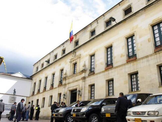 Cancillería activa plan de contingencia para atender Colombianos en Ecuador